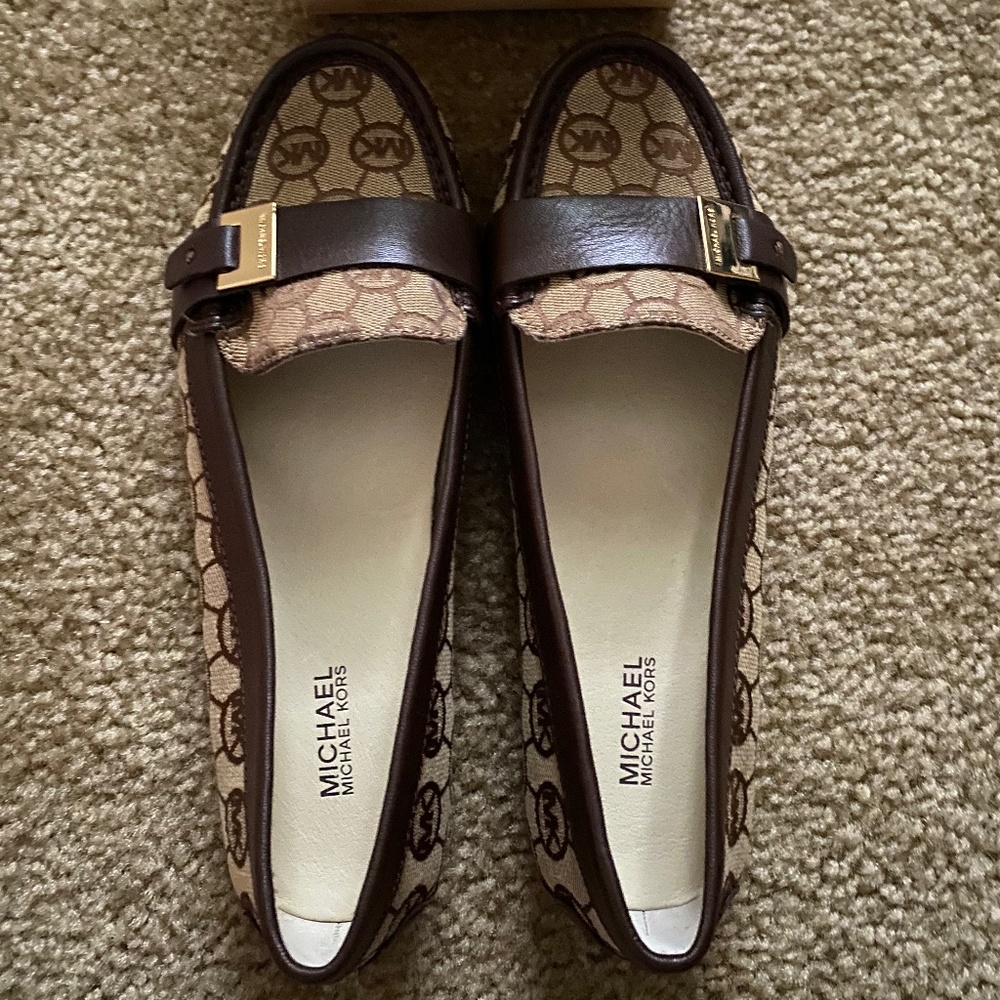 Michael Kors Tan Shoes Size 7M